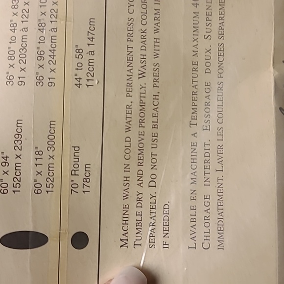 Fnapp tablecloth.  100% cotton - Picture 3 of 3